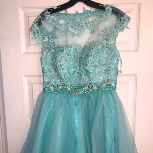 Short Tiffany dress